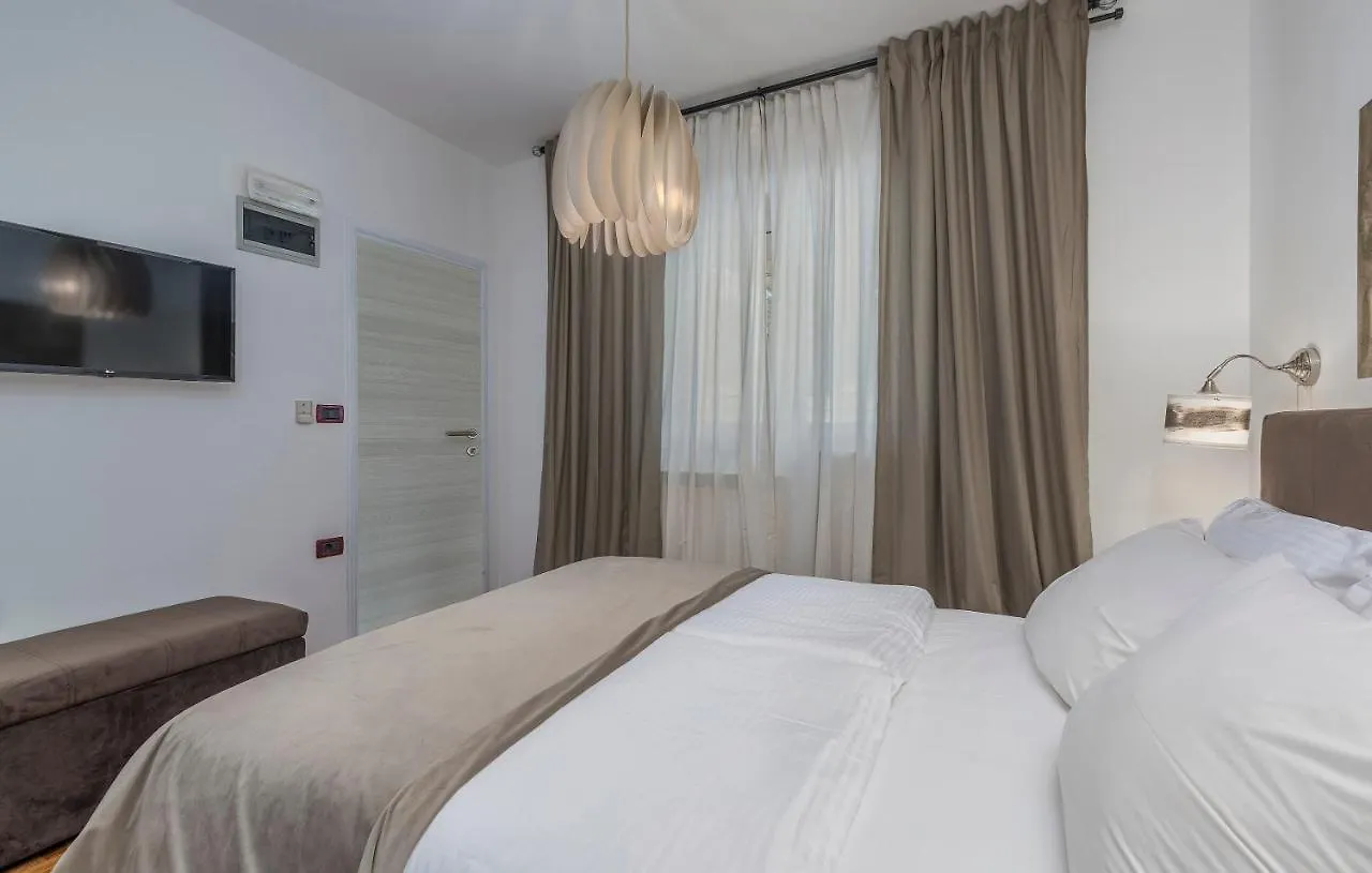 Rooms Porto Savudrija