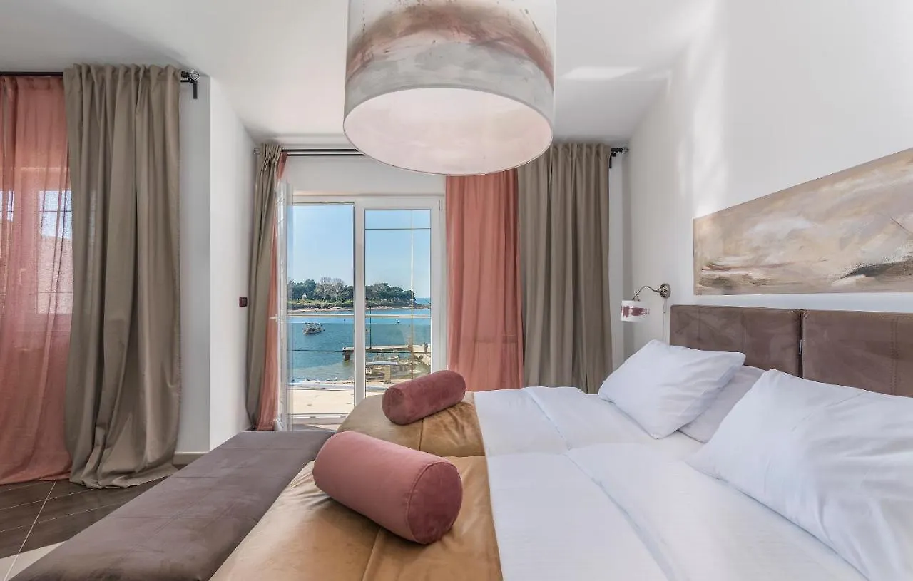 Rooms Porto contacts